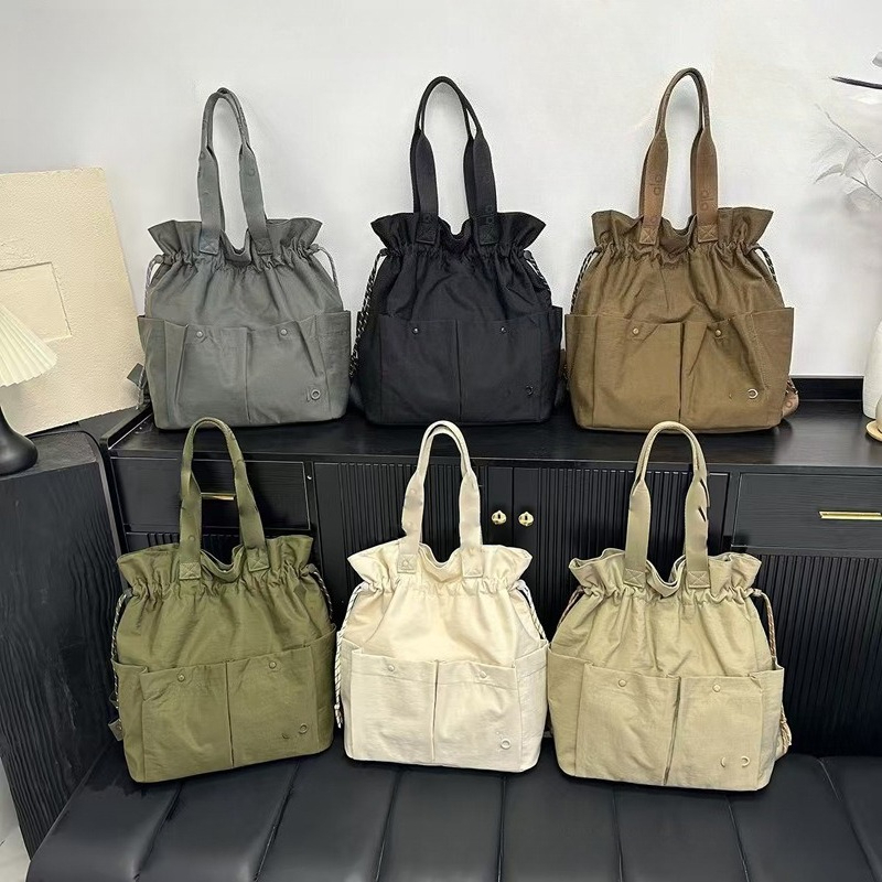 Drawstring Gym Bag - 대용량 드로스트링 겨드랑이 핸드백 여행용 체육관용